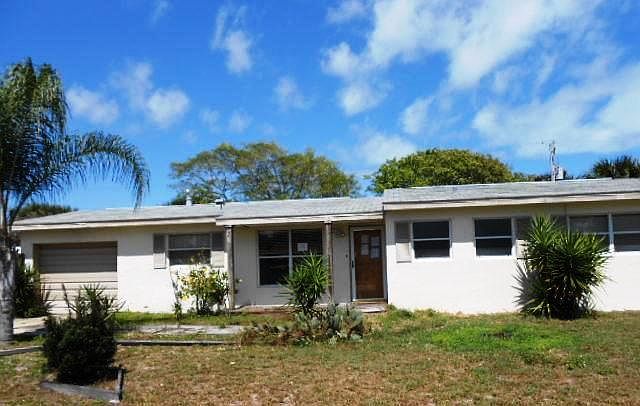 1st image of 133 Clairbourne Ave