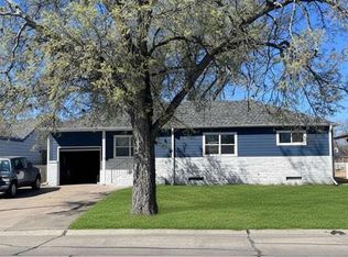 1228 Emerson Ave, Alliance, NE 69301