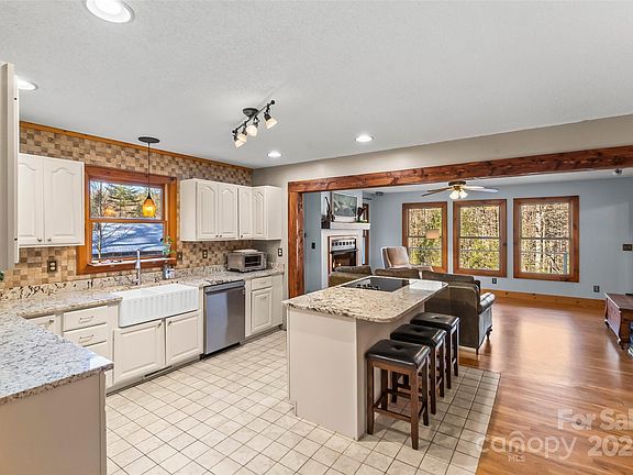 5th image of 2773 Brigadoon Ln
