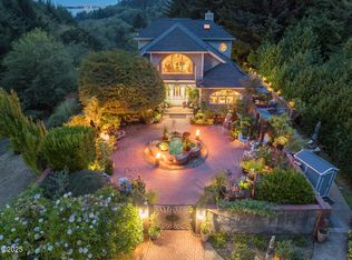 626 N Bayview Loop, Waldport, OR 97394