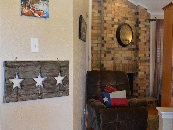 4th image of 1710 Belltower Pl