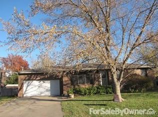 620 Michael Rd, Newton, KS 67114