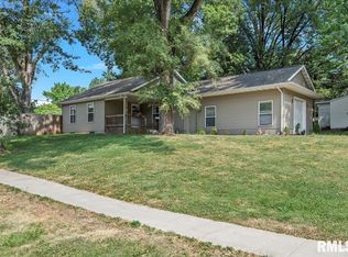 811 W Dorlan Ave, Springfield, IL 62702