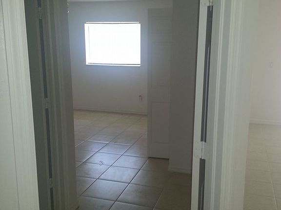 5th image of 329 Gilbert Ave S #0
