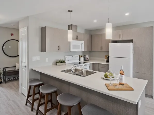 Woodford Townhomes