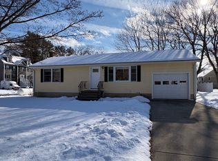 3 Edwards Rd, Wilmington, MA 01887