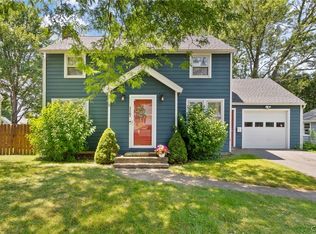 117 Iroquois Ln, Liverpool, NY 13088