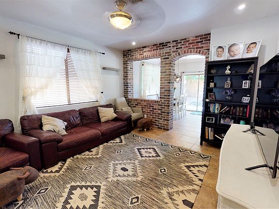 3rd image of 20949 E Sonoqui Dr