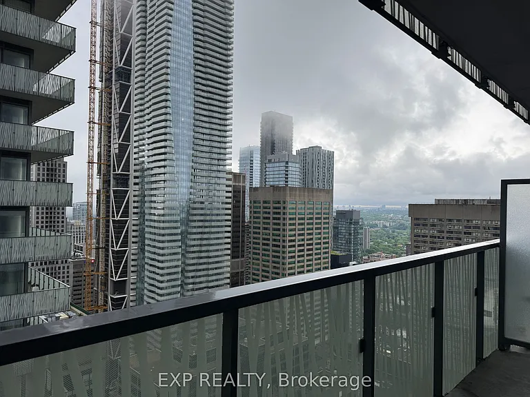 50 Charles St E #4008 — Photo 11