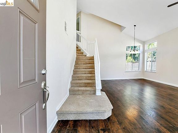4th image of 5104 Grass Valley Way