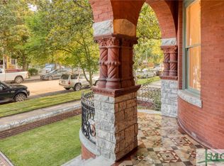 226 E Huntingdon St, Savannah, GA 31401