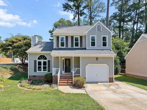 101 Gatepost Ln, Cary, NC 27513