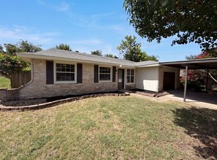 5608 Cherilee Ln, Haltom City, TX 76148