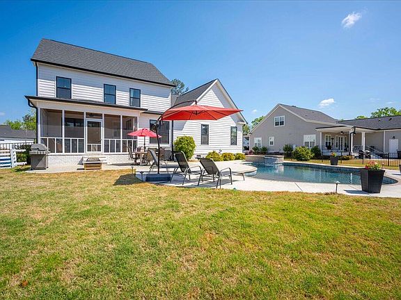 5th image of 1044 Bartram Ridge