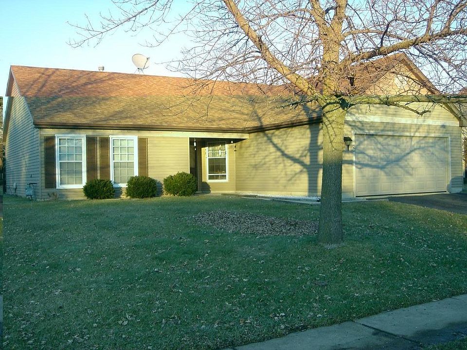 1st image of 40 Bosworth Dr