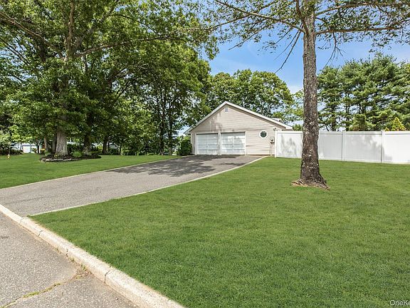 4th image of 23 Bently Lane