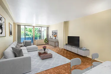 142 East 16th Street