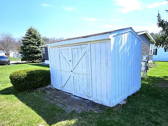 4th image of 5736 S Mayberry St #161