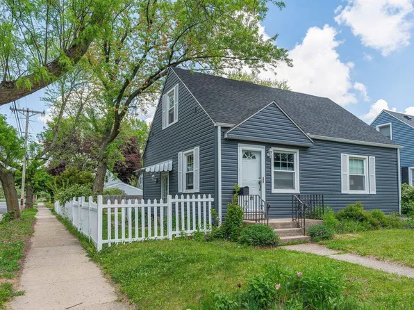 2502 Coolidge Street, Madison, WI 53704