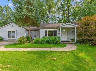 1905 June Ave, Rochester Hills, MI 48309