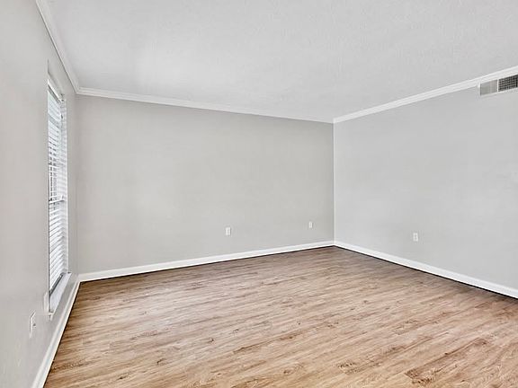 2nd image of 3262 Wyoming St #2