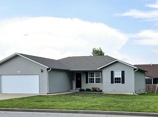 1620 Jon St, West Plains, MO 65775
