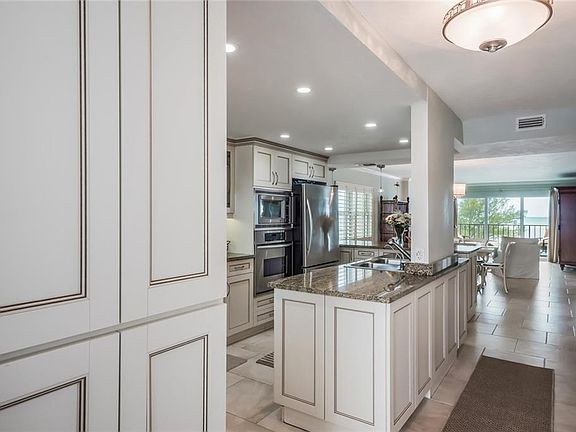 2nd image of 20 Whispering Sands Dr APT 606