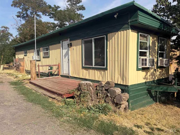 2979 Highway 95 S Trailer 25, Moscow, ID 83843