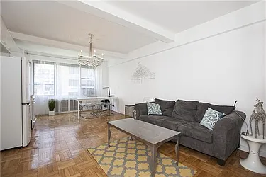 Rented by Evans Real Estate