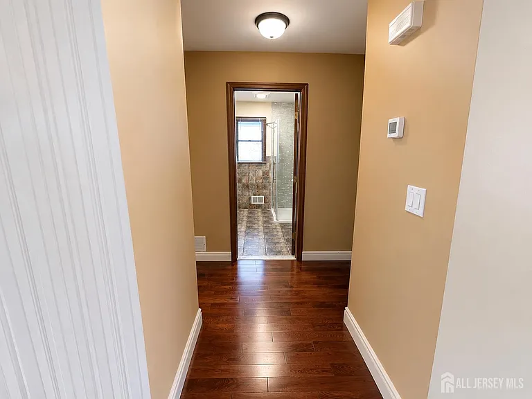 41 Harrison St — Photo 6