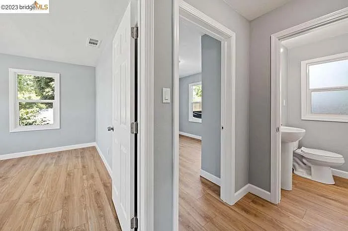 112 John Gildi Ave — Photo 10