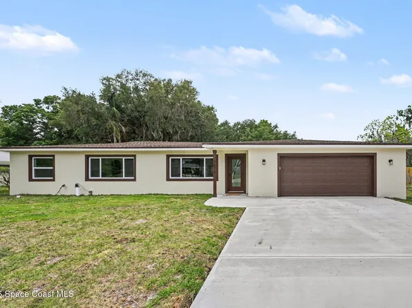 2678 Pine Ave, Mims, FL 32754