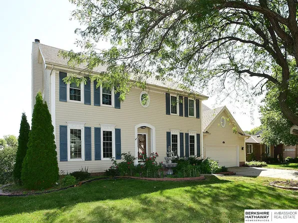 6009 S 158th St, Omaha, NE 68135