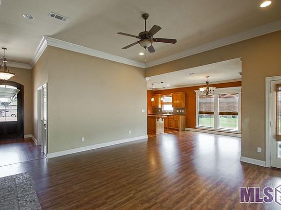 5th image of 12562 Sylvan Ct