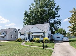 1215 Whipple Ave SW, Canton, OH 44710