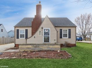 720 E 1st St, Grimes, IA 50111