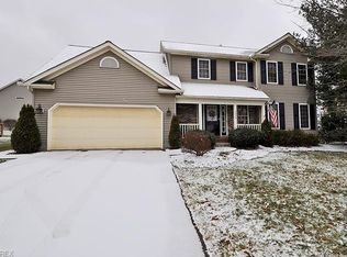 1099 Dover Dr, Medina, OH 44256