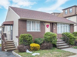 635 Jackson Ave, Woodland Park, NJ 07424