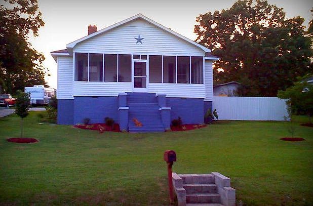 1st image of 16 Argonne Ave