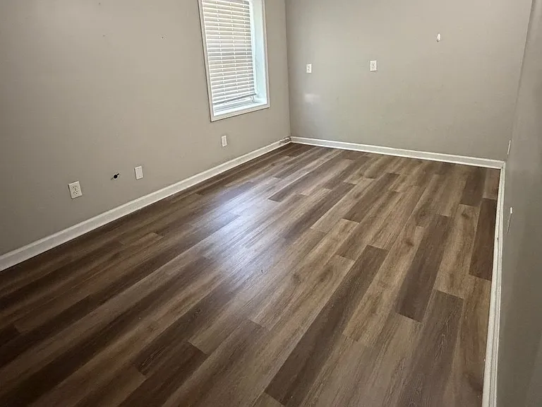 2825 McKinley Rd — Photo 6