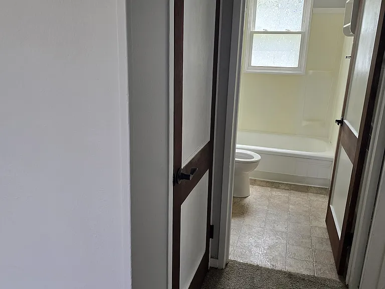 1723 E 23rd St — Photo 5