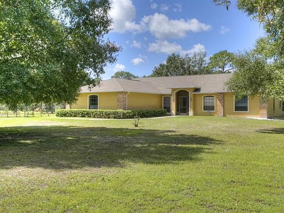 2nd image of 3037 Diana Dr
