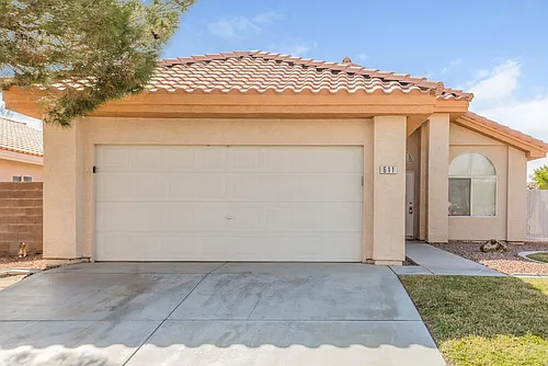 611 Snake Charmer Ave Photo 1