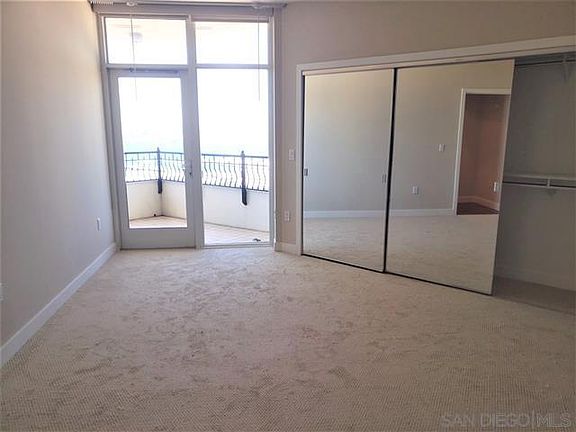 5th image of 700 W Harbor Dr W #2106
