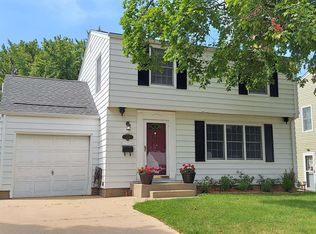 1024 E Tripp Ave, Peoria, IL