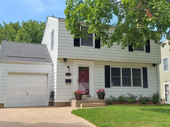 1024 E Tripp Ave, Peoria, IL 61603