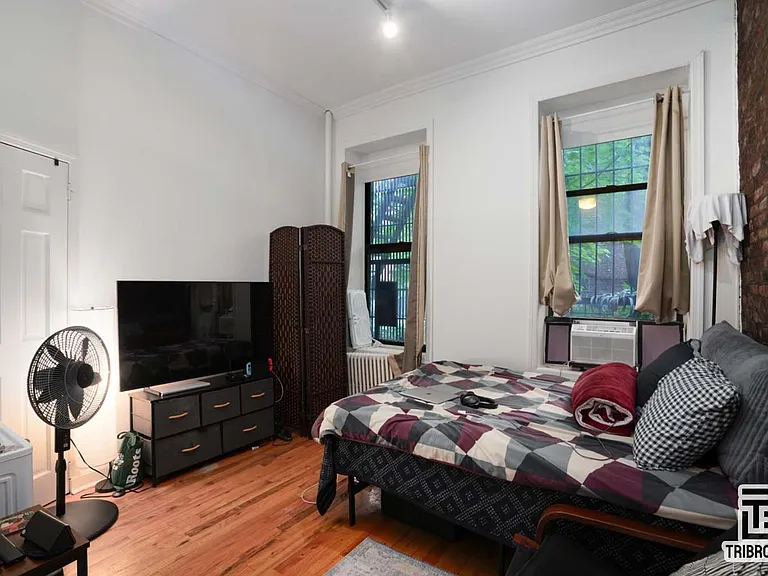 301 W 20th St #3D — Photo 3