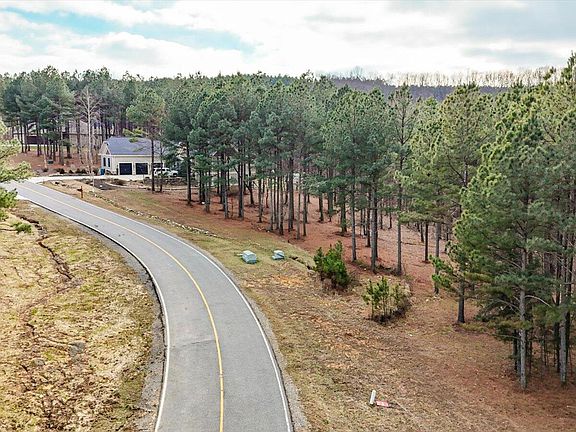 4th image of 114 Compass Dr