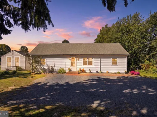 4583 Brenford Rd, Smyrna, DE 19977