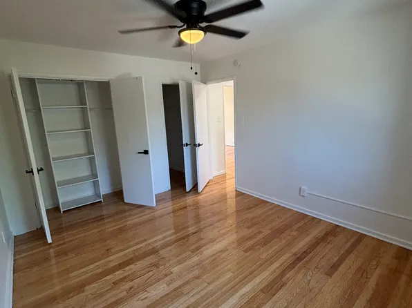 2213 169th St APT 20, Hammond, IN 46323